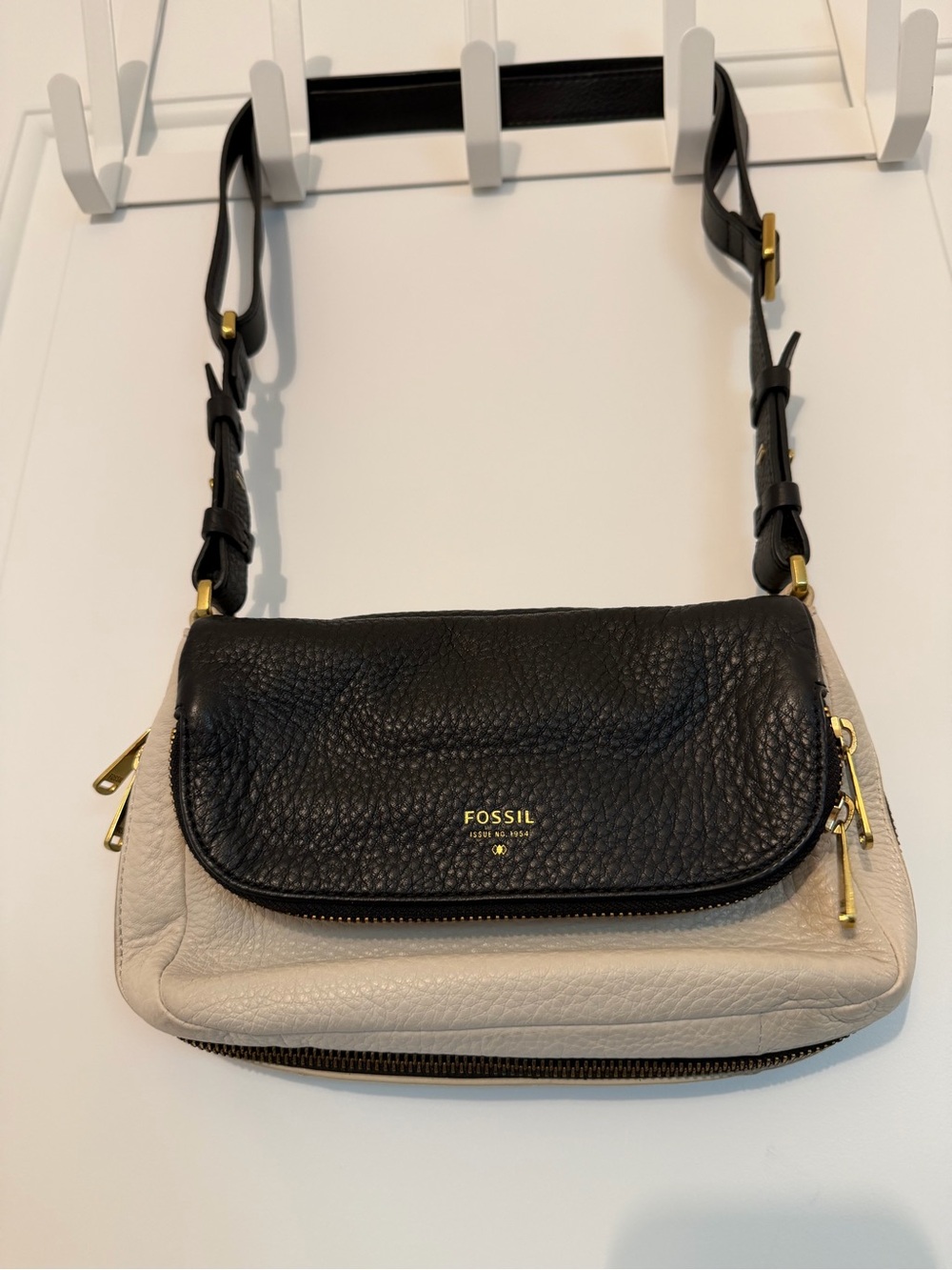 Fossil Preston Black and Cream Leather Convertible Crossbody